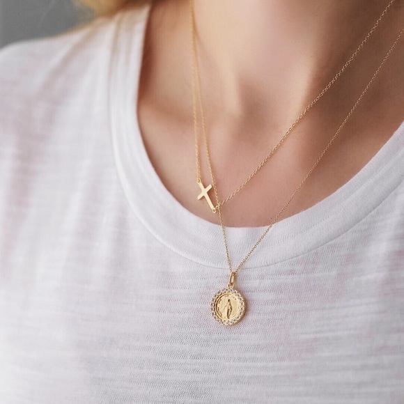 Cross Necklace | 14k Gold Plated - Picture 4 of 8